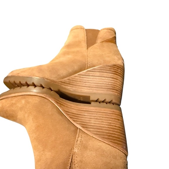 Sorel After Hours  Tan Wedge Ankle Boot leather suede camel brown 6.5 Chelsea - Picture 2 of 10